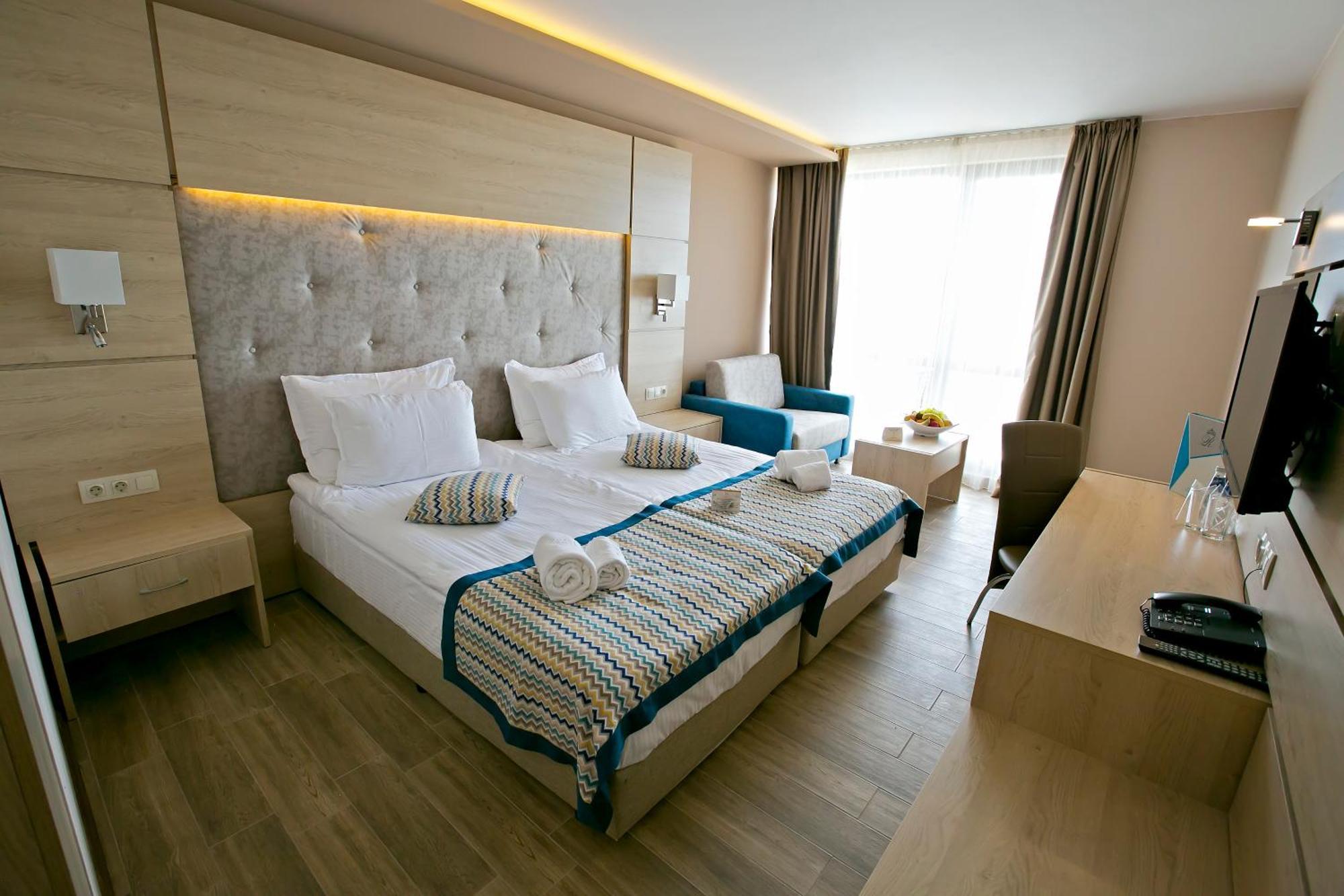 Royal Grand Hotel And Spa Kavarna Exterior foto